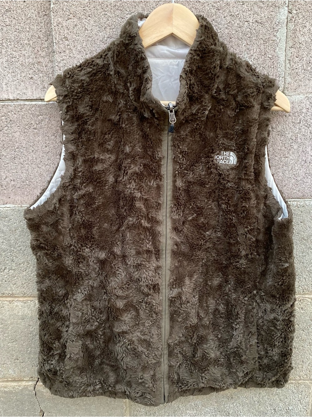 The North Face Womens Mossbud Swirl Reversible Vest Brown Pearl White Large
